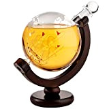 AMAVEL Décanteur, Carafe Globe avec Bateau en Bouteille, Bouchon Hermétique et Support en Bois, Carafe pour Whisky, Rhum et Cognac, ...